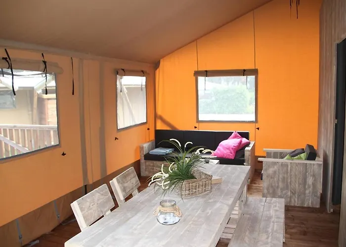 Роскошный шатер Veluwe Buitenverblijf Op De Glamping Voor 6 Personen Ll55 Пюттен